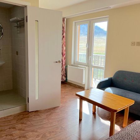 Takhi Resort Terelj Yoliin Hural Экстерьер фото